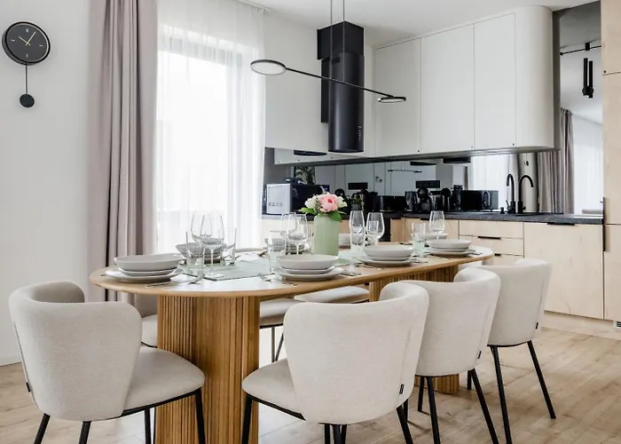 Penthouse With View And Parking For Two Lägenhet Budapest
