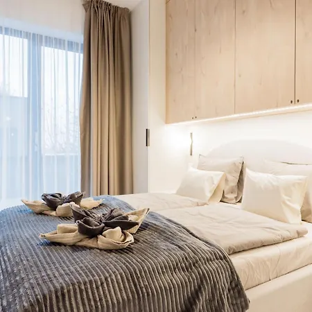 Penthouse With View And Parking For Two Budapest
