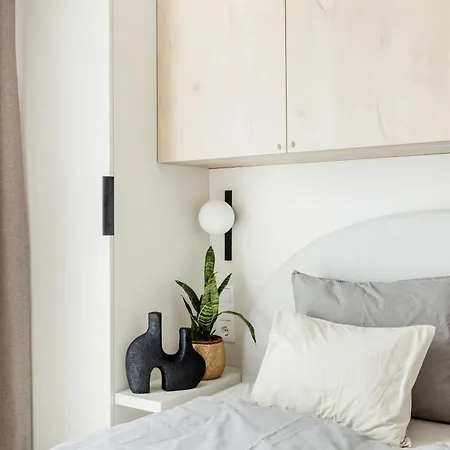 Penthouse With View And Parking For Two * Budapest