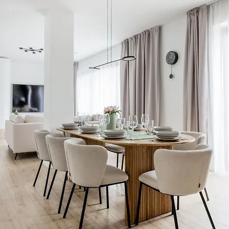 Apartment Penthouse With View And Parking For Two Budapest