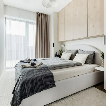 Apartman Penthouse With View And Parking For Two *