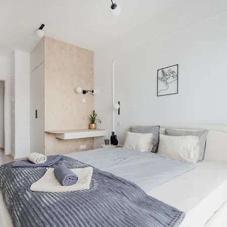 Penthouse With View And Parking For Two Apartman *