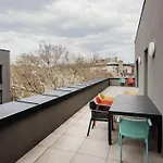 Penthouse With View And Parking For Two