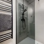 Penthouse With View And Parking For Two Διαμέρισμα